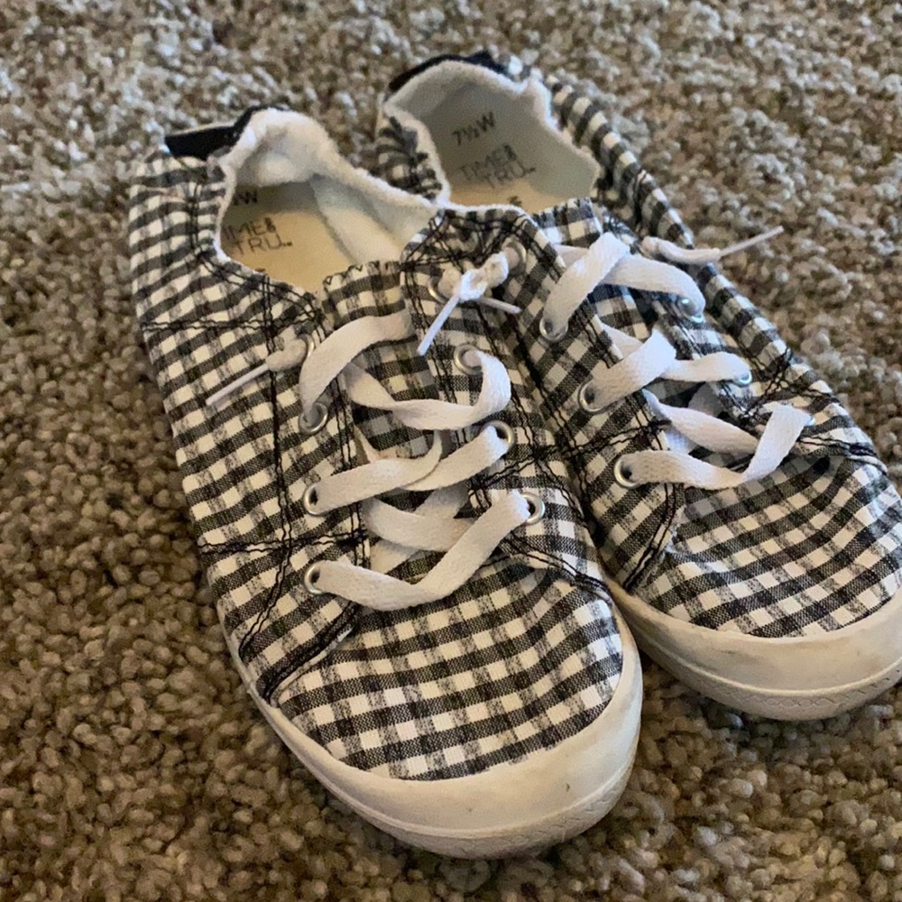 7 1/2w shoes